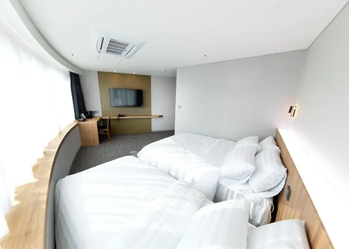 Olympic Parktel Hotel 3*