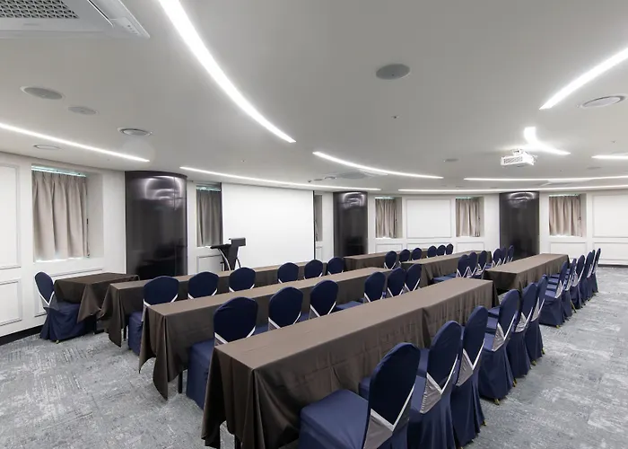 Hotel Olympic Parktel 3*