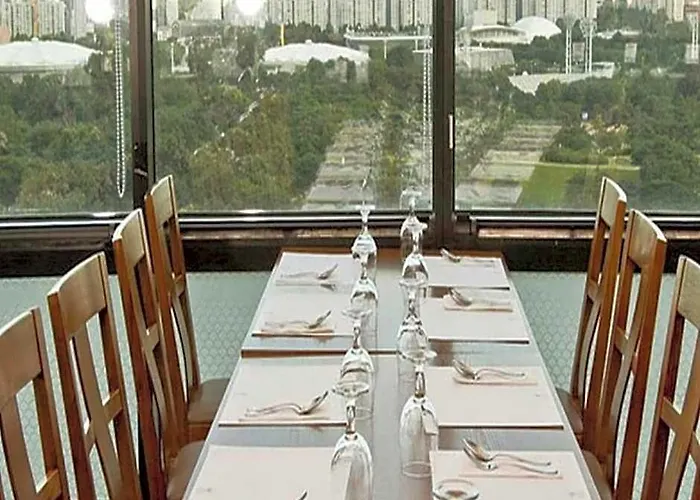 Olympic Parktel Hotel